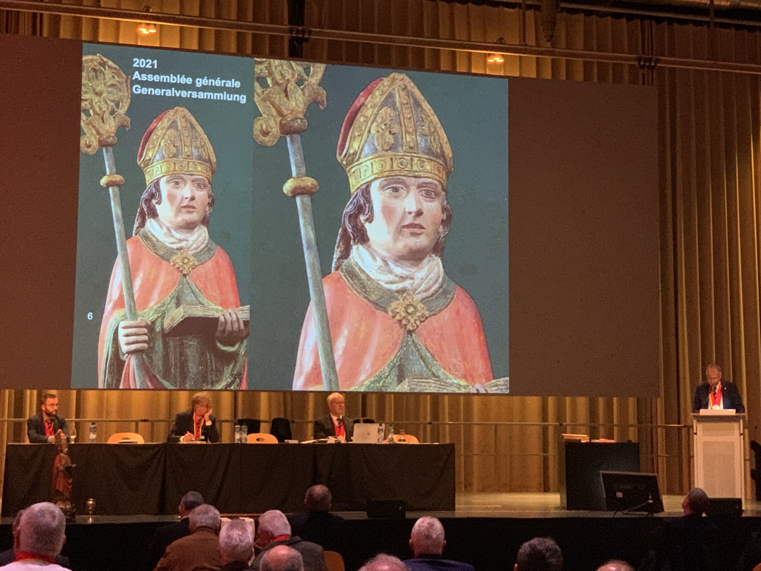 2021 : AG à Espace Fribourg